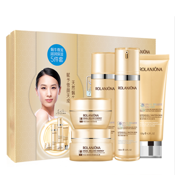 露蘭姬娜（ROLANJONA）套裝/禮盒控油平衡，細(xì)致毛孔，提拉緊致，保濕，補(bǔ)水，深層清潔