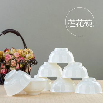 個(gè)性純白陶瓷碗