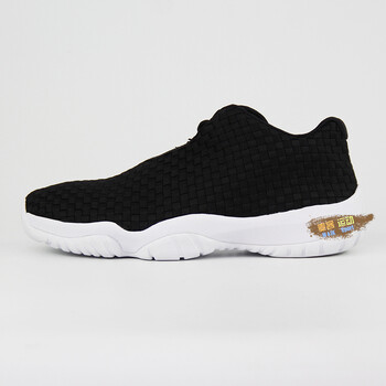 耐克（NIKE）籃球鞋男款黑白718948-002 42