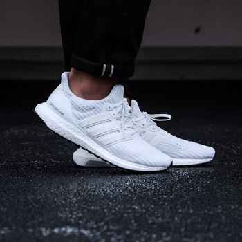 阿迪達斯（Adidas）跑步鞋18新款UB4.0純白BB6168 41