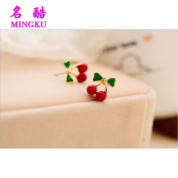 櫻桃蝴蝶結(jié)耳釘