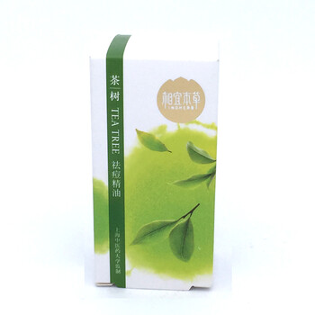 告別油膩，保濕精華讓肌膚更水潤