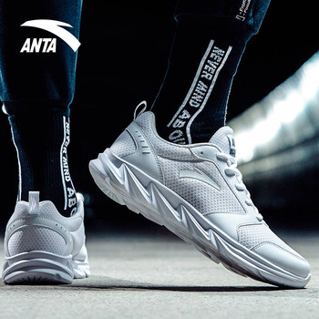 輕便透氣運動(dòng)鞋，給你舒適的快感