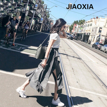 蕉夏 純色 綁帶，蝴蝶結(jié) 連衣裙