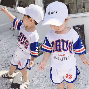 小男孩棉服套裝