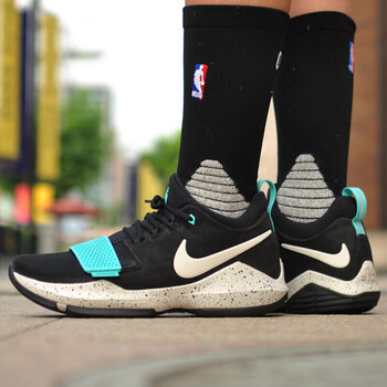 耐克（NIKE）籃球鞋878628-002 孔雀藍(lán) 
