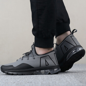 耐克（NIKE）跑步鞋灰黑色AA3824-003 