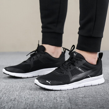彪馬（Puma）跑步鞋365268-01/黑色 