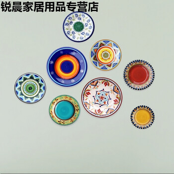 輕奢陶瓷擺件，提升客廳藝術(shù)感