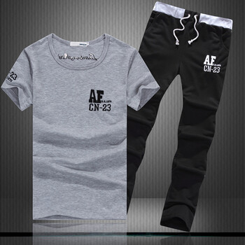 C2潮潮（C2 CHAOCHAO） 短袖 男士T恤 灰衣黑褲 