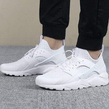 耐克（NIKE）跑步鞋2018春季新款819685-101 42