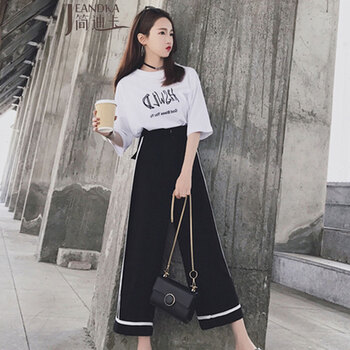 簡(jiǎn)迪卡 圖案，條紋 短袖 T恤 女 圓領(lǐng)