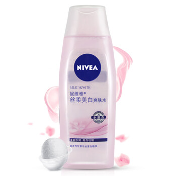 nivea凈白爽膚水