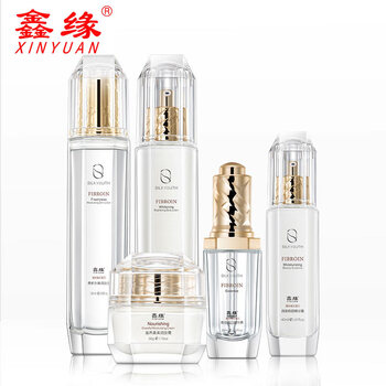 蠶絲蛋白柔膚水