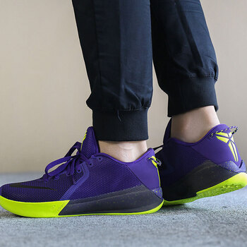耐克(Nike)籃球鞋897657-500KOBE科比毒液6實戰(zhàn)運動鞋 