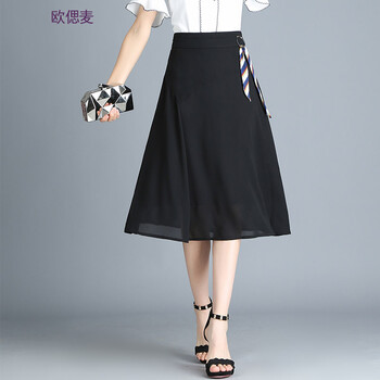 百搭半身裙，打造優(yōu)雅女人味