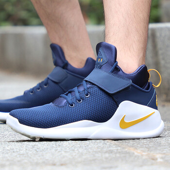 復古運動(dòng)男鞋，讓你的青春活力