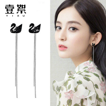 精美流蘇耳飾，打造優(yōu)雅氣質(zhì)女神