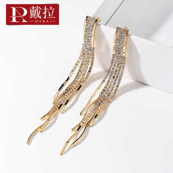 名媛黃金耳環(huán)