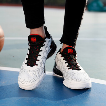 艾弗森籃球鞋1155白色黑色  