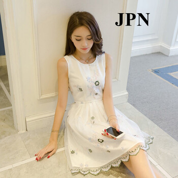 JPN 碎花 荷葉邊，刺繡，印花 連衣裙