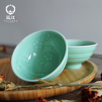 龍泉瓷碗