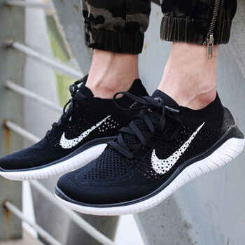 耐克（NIKE）跑步鞋942838-001黑色/FREE赤足 40