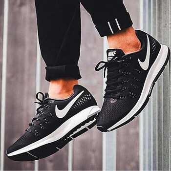 耐克（NIKE）跑步鞋耐磨緩震831352-001 40