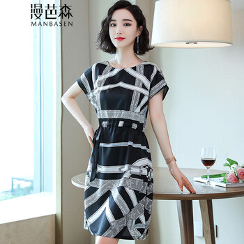 漫芭森（MANBASEN） 幾何圖案 拼接，條紋，腰帶，抽繩，褶皺，印花，蝴蝶結，立體裁剪 連衣裙