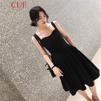 CUF 純色 口袋，露背，褶皺 連衣裙