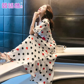 韓語琳空間 花色 綁帶，波點(diǎn)，蝴蝶結(jié) 連衣裙