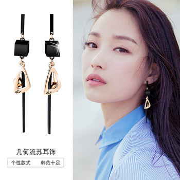 流蘇耳飾，讓你秒變時(shí)尚女王范