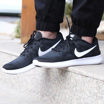 耐克（NIKE）跑步鞋新款黑色880839-001 40