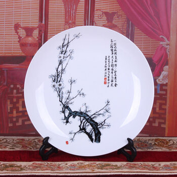 精致木質(zhì)沙發(fā)，讓你的家煥然一新