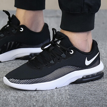 耐克（NIKE）跑步鞋AA7396-001/黑白經(jīng)典熱賣款 