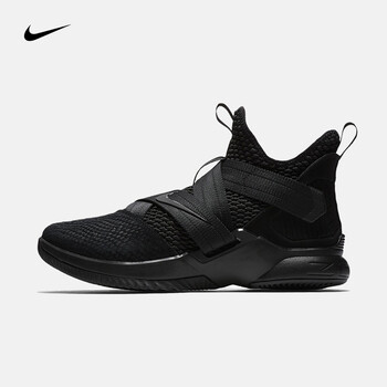 nike男鞋詹姆斯