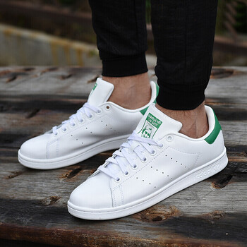 阿迪達斯（Adidas）板鞋M20324 綠尾 