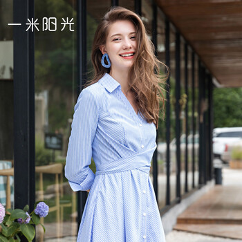 一米陽光  拼接，紐扣，綁帶，蝴蝶結 連衣裙