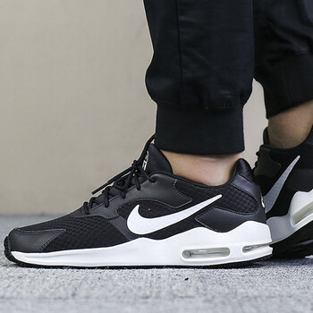 耐克（NIKE）跑步鞋916768-011/男鞋 
