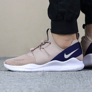 耐克（NIKE）跑步鞋AA1620-200 