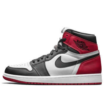 Jordan籃球鞋黑腳趾 42