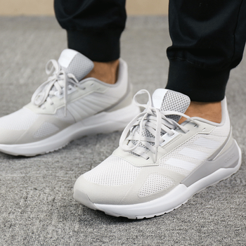 阿迪達(dá)斯（Adidas）跑步鞋BB7434 36，37，38，41，42，43