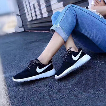 耐克（NIKE）跑步鞋黑白奧利奧844994-002 36