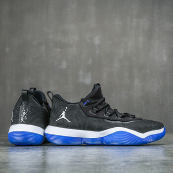 耐克（NIKE）籃球鞋AJ2664-007 