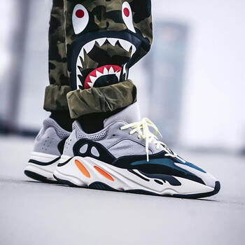 adidas 阿迪達斯跑步鞋B75571（5天左右發(fā)貨） 