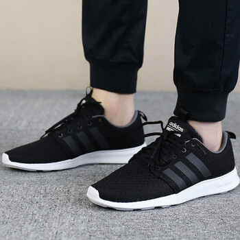 阿迪達斯（Adidas）跑步鞋DB0679 40