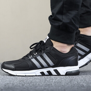 阿迪達(dá)斯（Adidas）跑步鞋AC8595/EQUIPMENT 42