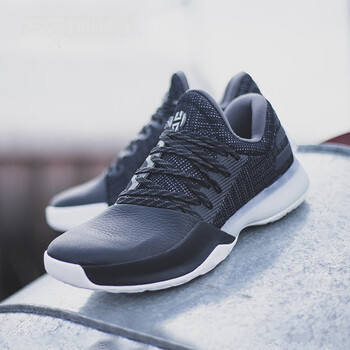 阿迪達斯（Adidas）籃球鞋AH2116 