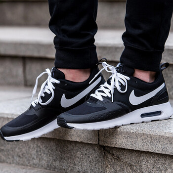 耐克（NIKE）跑步鞋 918230-007 