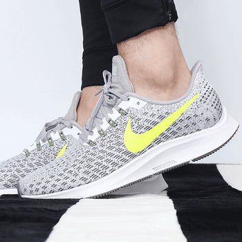 耐克（NIKE）跑步鞋942851-101 白/亮黃 